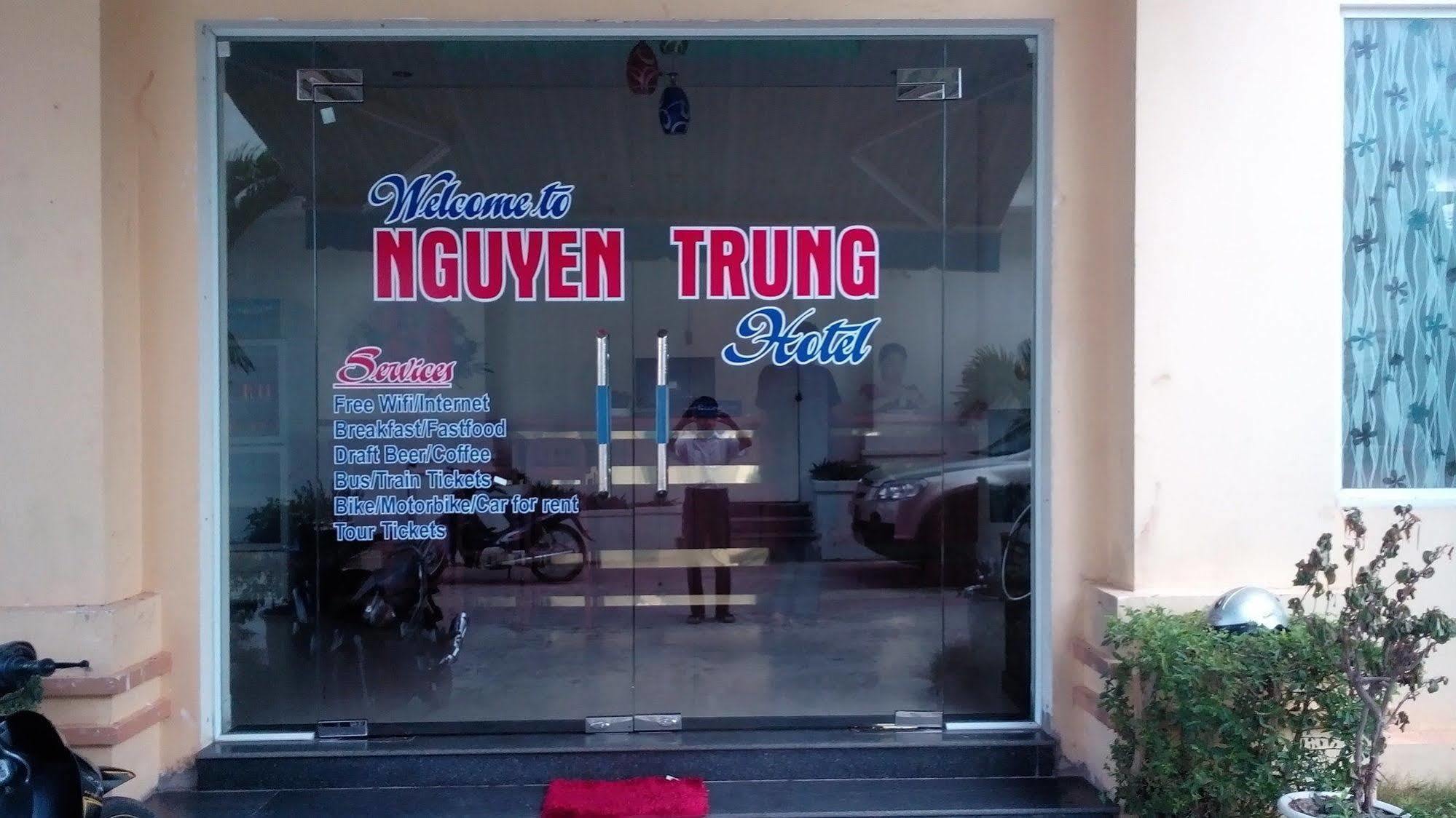 Nguyen Trung Hotel Донг Хой Екстериор снимка